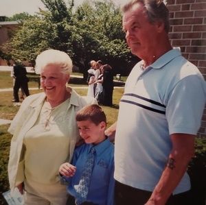 Meet your Posher, Nikki